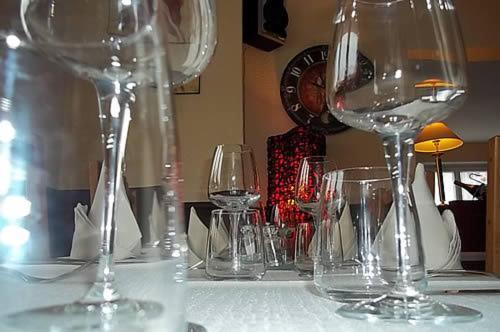 Hotel Restaurant Le Chalet Pierre-Percée エクステリア 写真